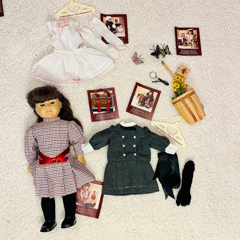 Samantha Pleasant Company (pre Mattel) American Girl Doll